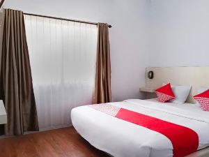 OYO 3175 Rich Homestay