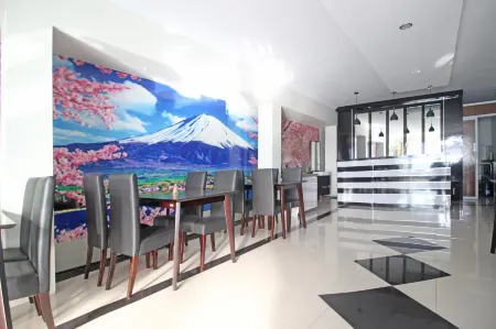 RedDoorz Near Amikom Yogyakarta Отели в г. Ngemplak