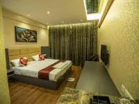 Grand Seasons - the Business Hotel Hotels near RMZ Infinity