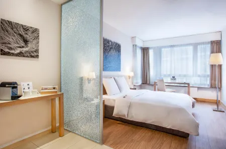 Starling Hôtel Résidence Genève Отели в г. Ланси