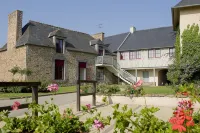 Saint Malo Golf Resort Hotels in Meillac