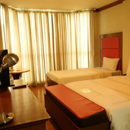 Chocolate and Berries Hotel