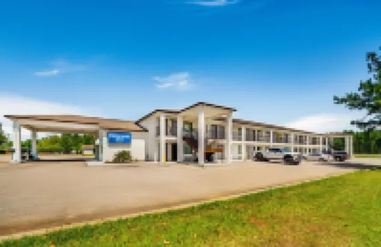 나이츠 인 샌더스빌 산더스빌 호텔