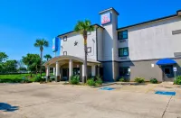 OYO Townhouse Beaumont Medical Center Area