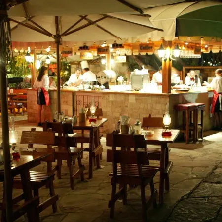 Dionysos Central