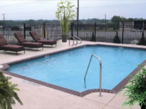 Black Gold Inn Hotels in DeWitt County