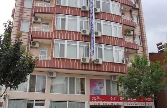 幼發拉底宮殿酒店