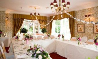 Woodlands Hotel