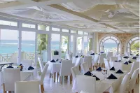 The Crane Resort Hotels in 