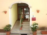 Hotel da Paolino فنادق في Trinita dʼAgultu