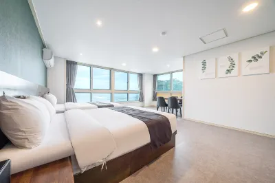 Sok-Cho Travel Hotel
