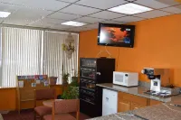 Travelers Inn Hotels in Monroe