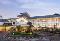 Prime Plaza Hotel Purwakarta فنادق في Kotabaru