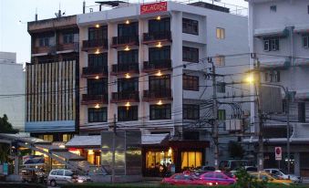SK Boutique Mahanakhon