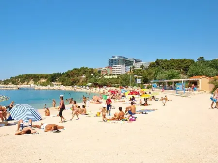 Cozy Apartment Iskra