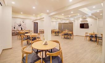 Super Townhouse Oak Kopar Khairane Navi Mumbai Formerly Ivy Hotel