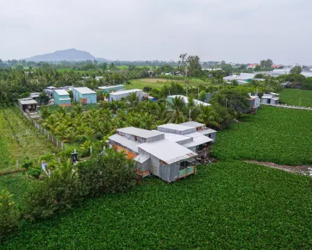 Little Saigon Hostel Hotels in Chau Doc