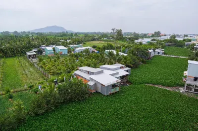 Little Saigon Hostel Hotels near Chùa Đức Linh