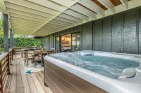 Hale Hanalei 5 Bedroom Home by RedAwning Hotels in Hanalei