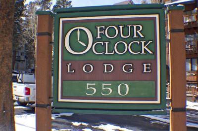 Other #1687 Ski-in, Ski-Out Four Oclock Lodge, on The Ski Run! Photo
