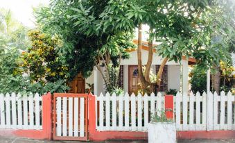 Scraper's Guest House