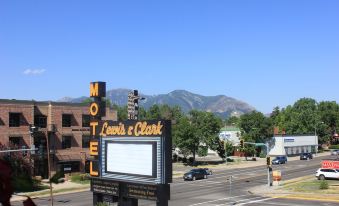 Lewis & Clark Motel - Bozeman