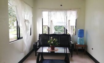 Balai Mariacaria Pension House