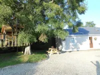 Birchdale Cottage Hotels near Treetop Walk & Viewing Tower entrance