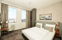 โมเทลวัน เอสเซ็น