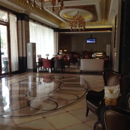 Central Park Tower Resort