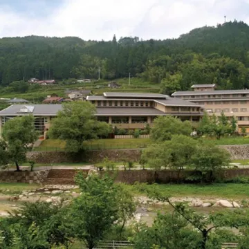 Hotel Hanasarasa Hotel berhampiran Nakatsugawa Station