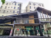 Thana Wisut Hotel Hotels near Rajadamnern Muay Thai Stadium