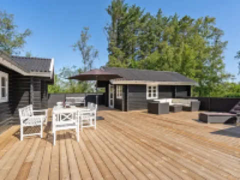 "Dorthea" - 200m from the Sea