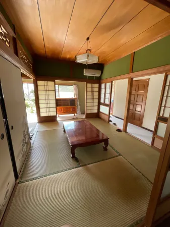 Brompton Travel Inn Отели рядом с достопримечательностью «Fujiidera»