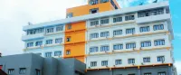 Grand Tabi Hotel Jayapura Hotel dekat Kota Jayapura