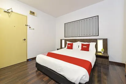 4S Hotel