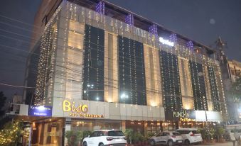 Kyriad Hotel Indore by Othpl