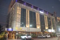 Kyriad Hotel Indore by Othpl Hôtels à : Indore