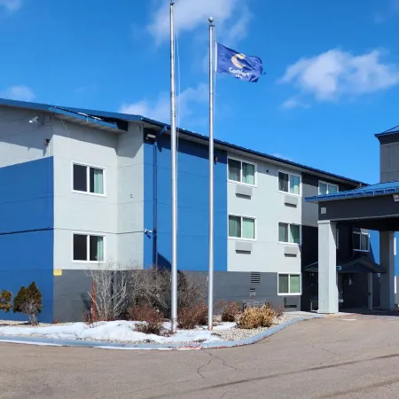 Comfort Inn & Suites