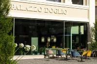 Palazzo Doglio Hotels near Cittadella Universitaria di Monserrato