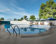 Kyriad Hotel M2 Lampung - Pools