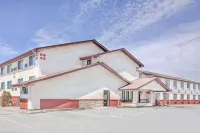 Super 8 by Wyndham Montgomery Maybrook Hotels in Montgomery