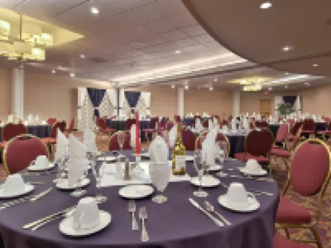 Red Lion Hotel Coos Bay Hotels in Coos Bay