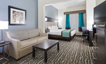 Best Western Waldo Inn  Suites