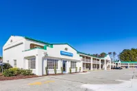 Motel 6 Walterboro, SC
