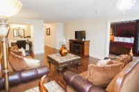 Best Western Plus Georgetown Inn  Suites فنادق في Georgetown