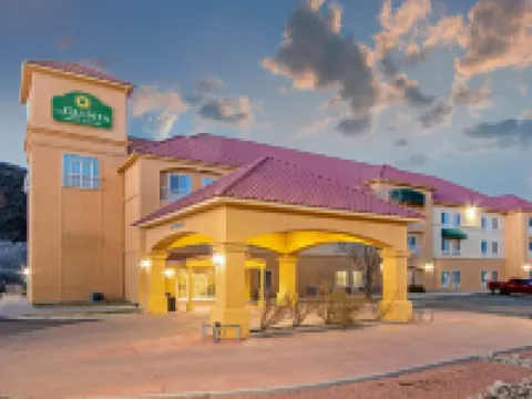 La Quinta Inn & Suites by Wyndham Ruidoso Downs Hoteles en Ruidoso Downs