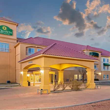 La Quinta Inn & Suites by Wyndham Ruidoso Downs