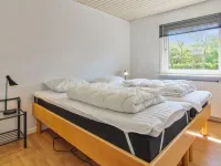 "Aku" - 24km from the Sea