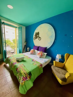 Rio Hostel Hotels near Barcas Plaza Espana